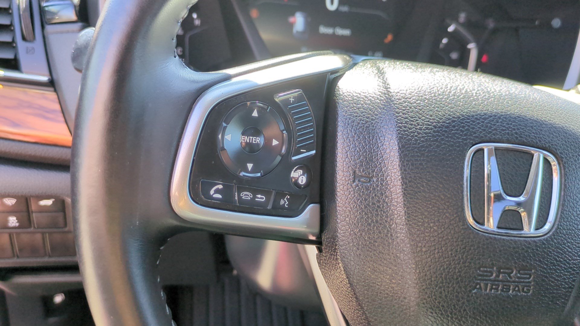 Used 2017 Honda CR-V Touring image 17