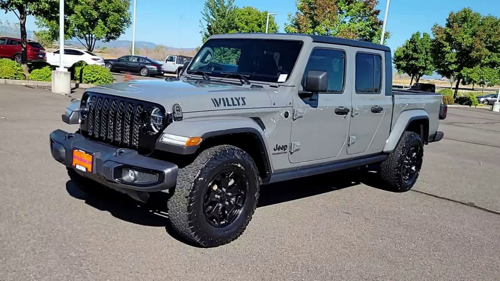 Certified 2021 Jeep Gladiator Sport AWD/4WD image 4