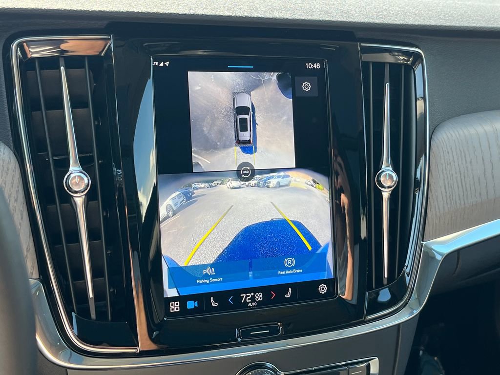 Certified 2024 Volvo V90 B6 Cross Country Plus image 24