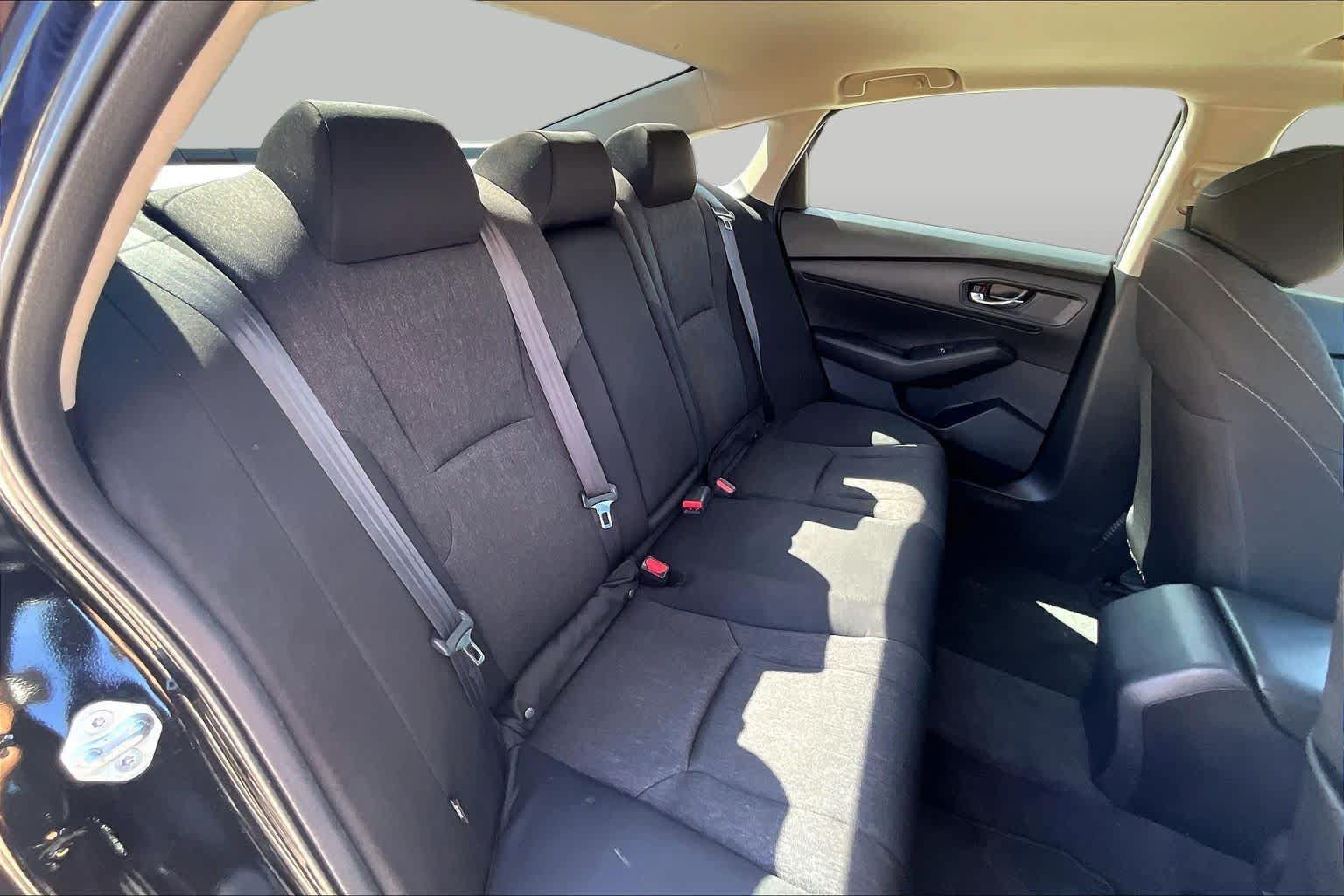 Used 2023 Honda Accord EX image 19