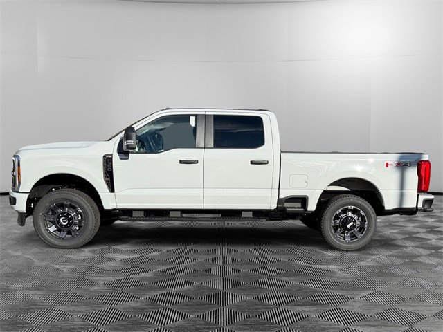 New 2026 Ford F350 XL image 2