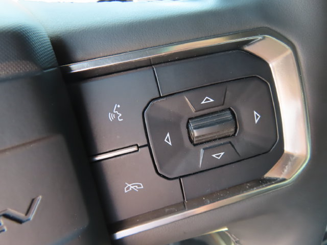 Used 2024 GMC Hummer EV 2X w/ Extreme Off-Road Package AWD/4WD image 19