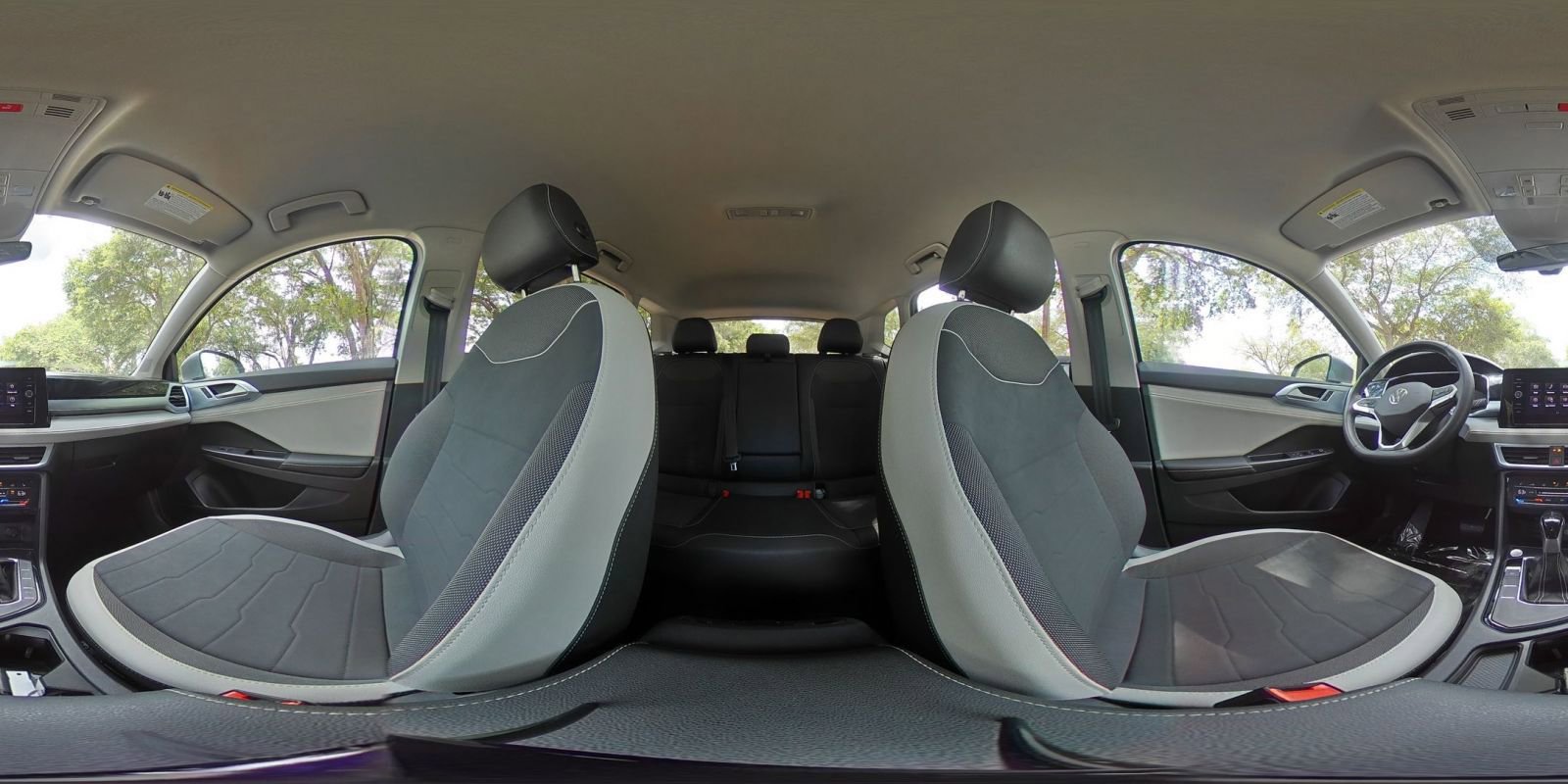 Used 2025 Volkswagen Taos SE image 41