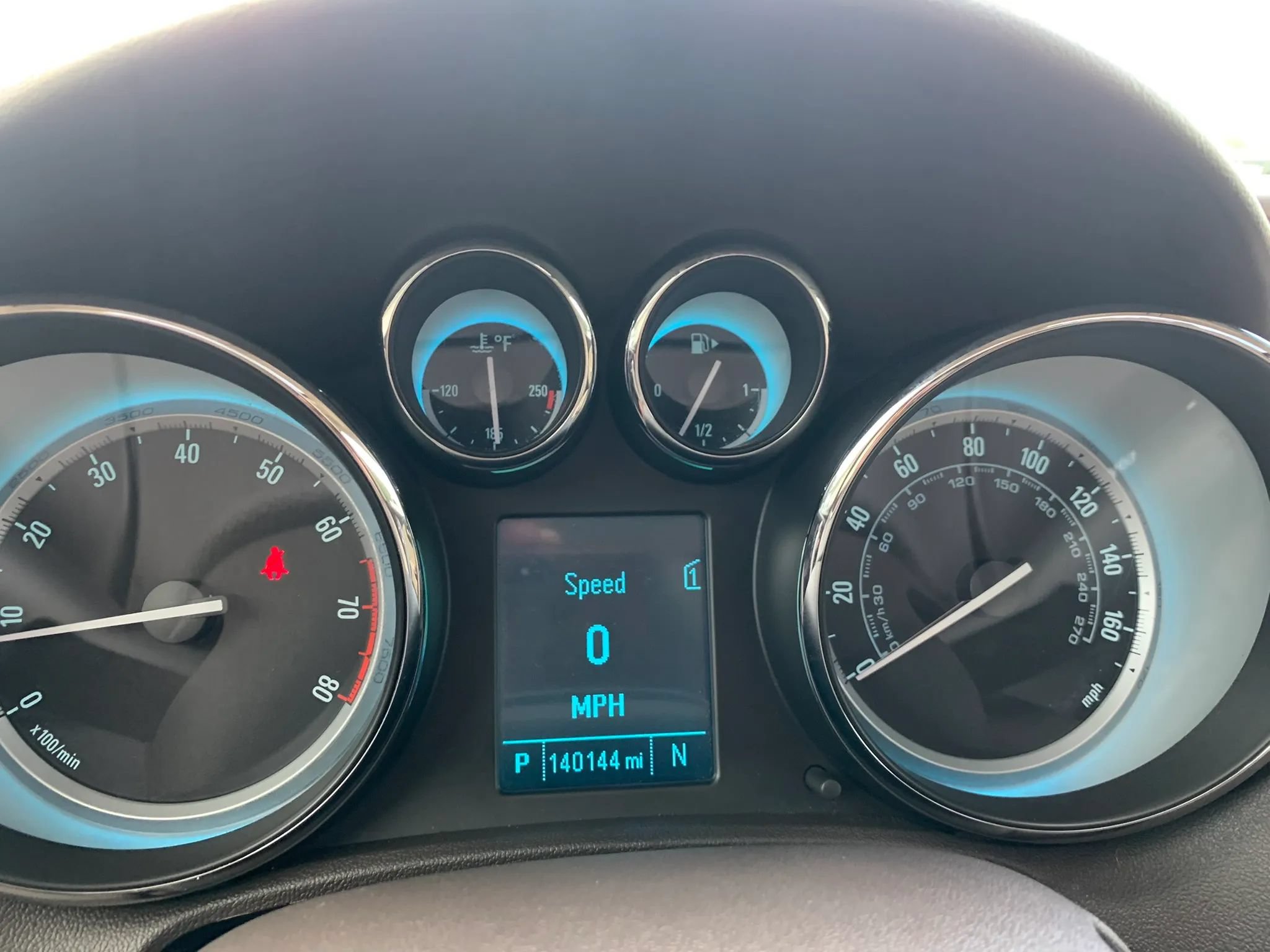 Used 2013 Buick Verano Leather FWD image 23