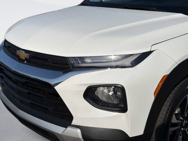Used 2023 Chevrolet TrailBlazer LT FWD image 9