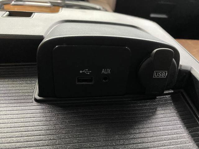 Used 2017 RAM 1500 Laramie Longhorn image 24