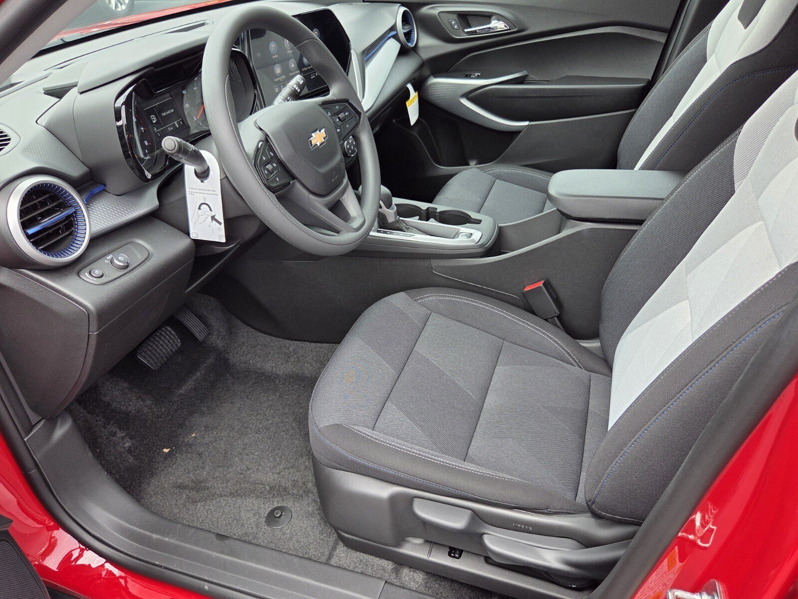 New 2026 Chevrolet Trax LS w/ Driver Confidence Package FWD image 5