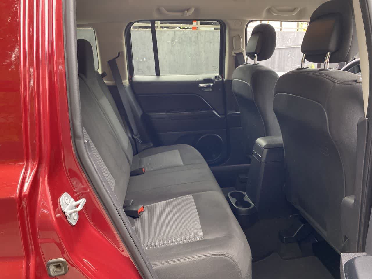 Used 2015 Jeep Patriot Sport w/ Power Value Group AWD/4WD image 18
