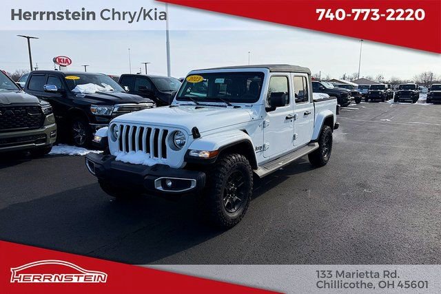 Used 2023 Jeep Gladiator Overland image 3