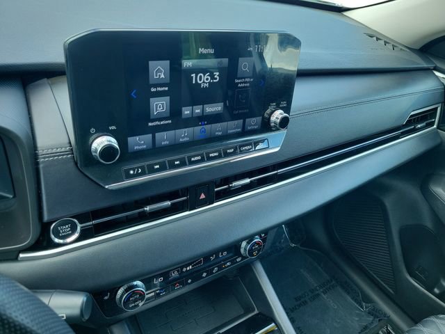 Used 2023 Mitsubishi Outlander SEL 40th Anniversary AWD/4WD image 29