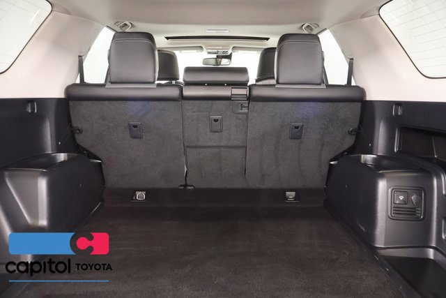 Certified 2023 Toyota 4Runner SR5 Premium w/ Moonroof Package AWD/4WD image 31