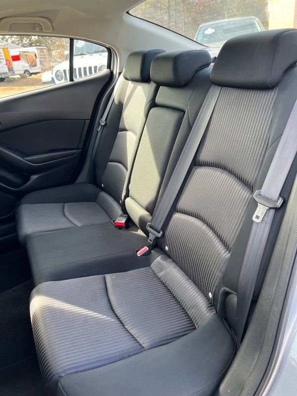 Used 2016 MAZDA MAZDA3 i Sport w/ Preferred Equipment Package image 16