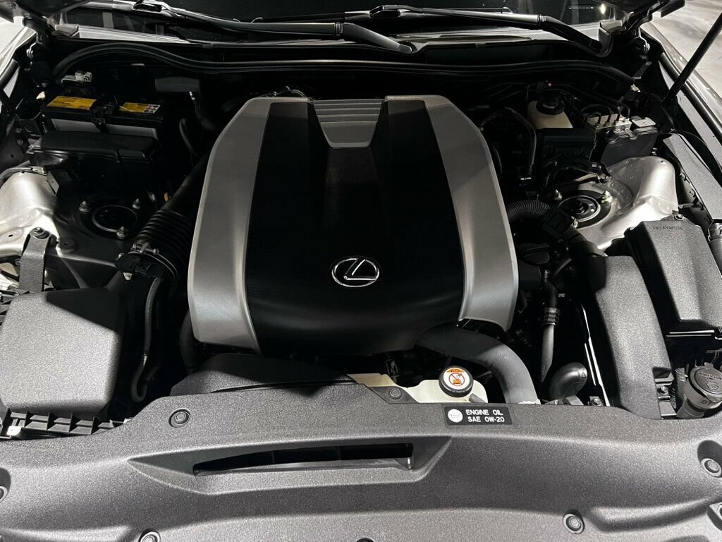Used 2021 Lexus IS 350 F Sport RWD image 29