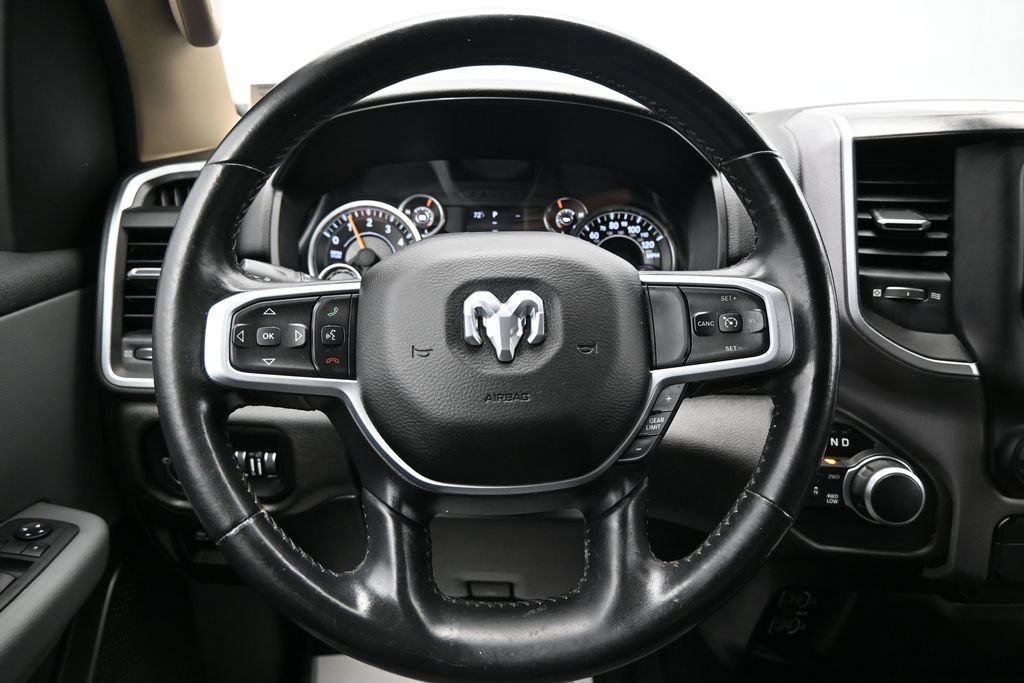 Used 2019 RAM 1500 Big Horn AWD/4WD image 14