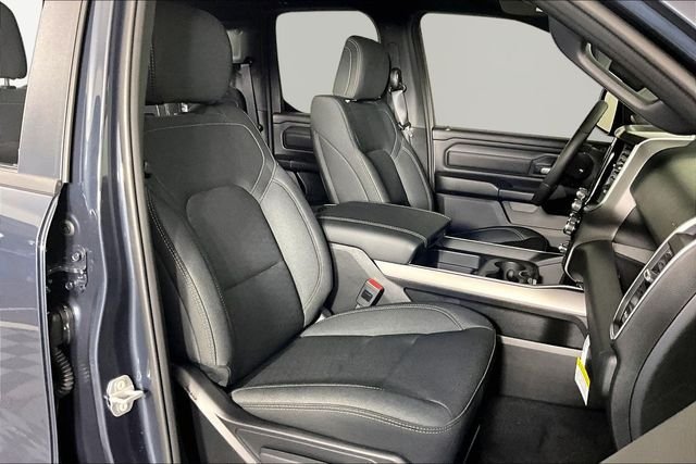 New 2026 RAM 1500 Express AWD/4WD image 12