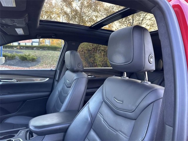 Used 2021 Cadillac XT5 Sportv w/ Platinum Package image 17