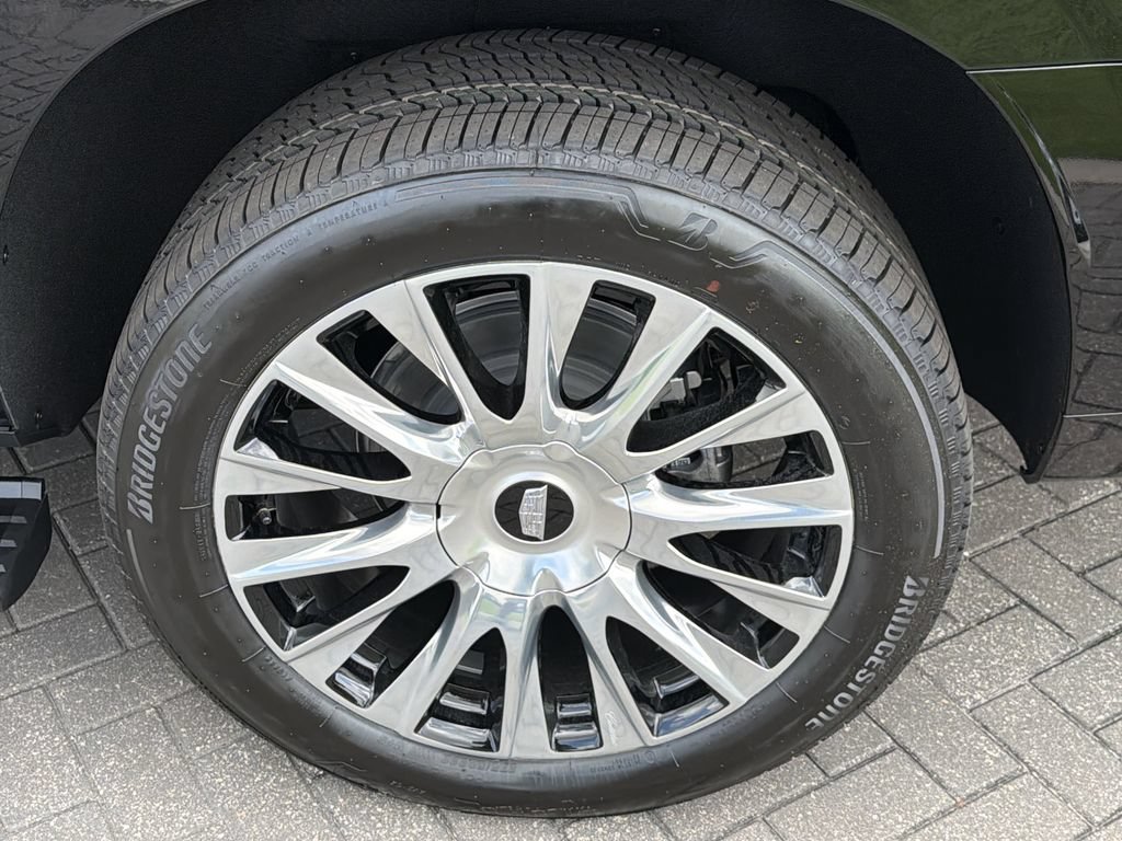 New 2026 Cadillac Escalade ESV Platinum Luxury RWD image 36