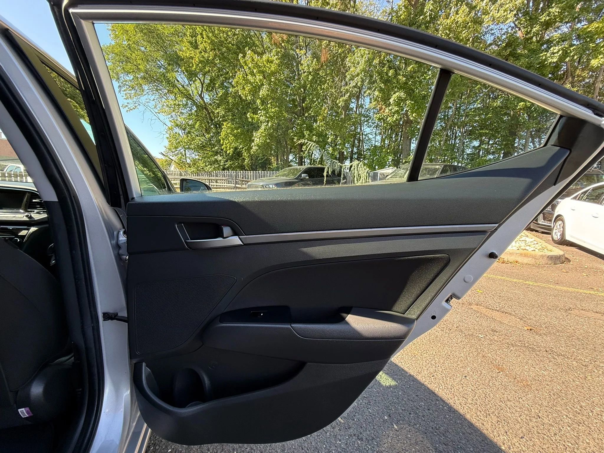 Used 2017 Hyundai Elantra Value Edition w/ Cargo Package image 23