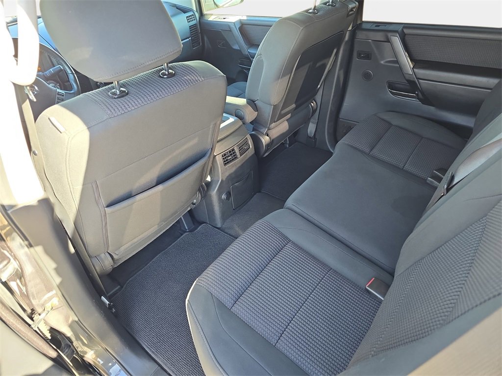 Used 2012 Nissan Titan SV w/ SV Value Truck Pkg image 14