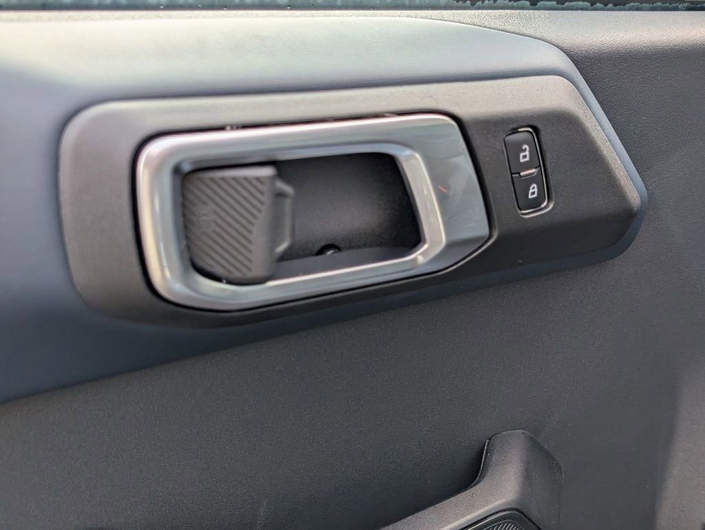 New 2025 Ford Bronco Heritage Edition image 23