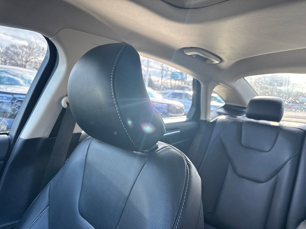 Used 2019 Ford Fusion Titanium image 33