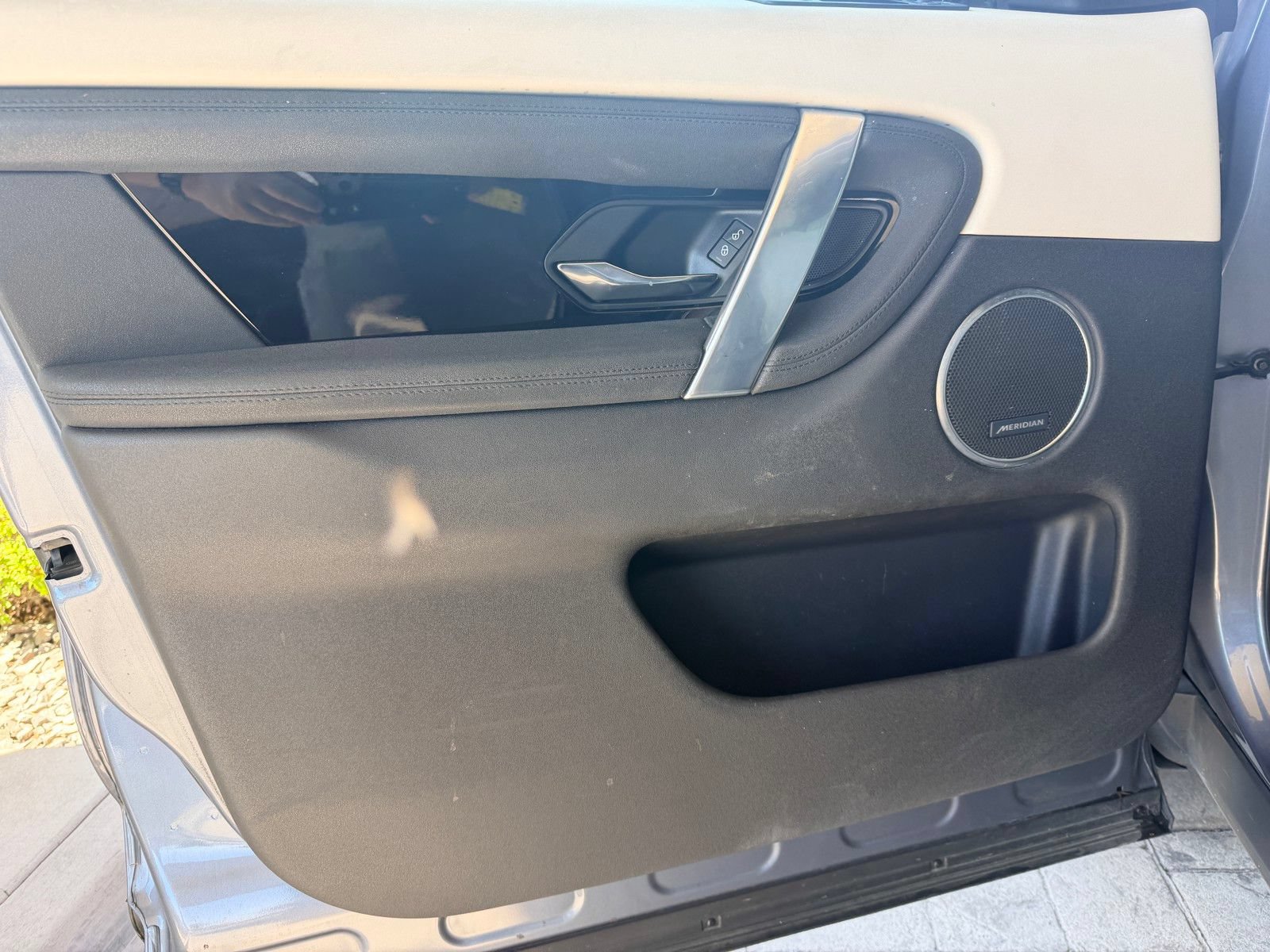 Used 2020 Land Rover Discovery Sport S AWD/4WD image 13