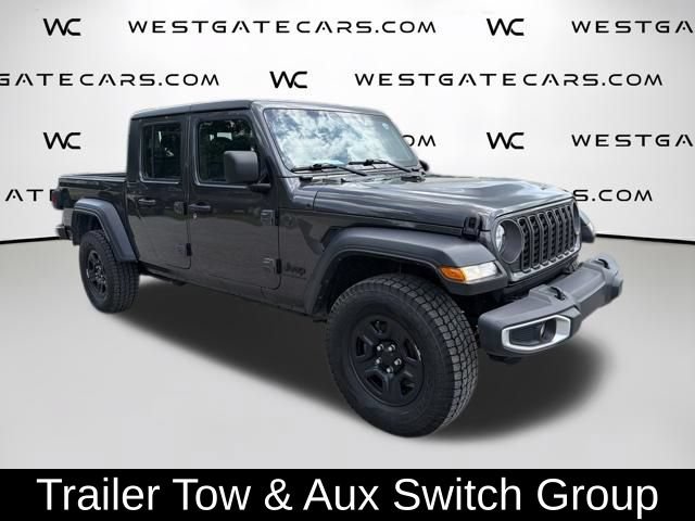 Used 2024 Jeep Gladiator Sport AWD/4WD image 4