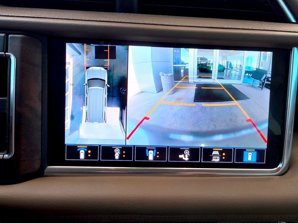 Used 2021 GMC Yukon Denali AWD/4WD image 59