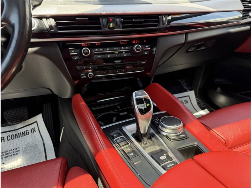 Used 2018 BMW X6 sDrive35i w/ M Sport Package RWD image 46