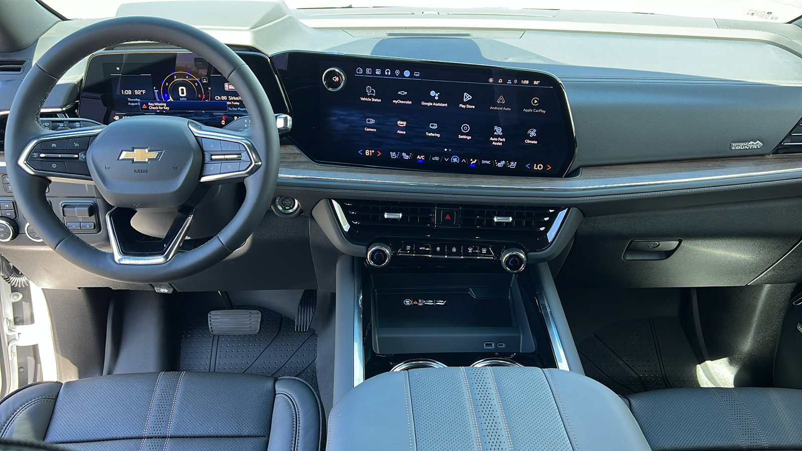 New 2025 Chevrolet Suburban High Country image 19