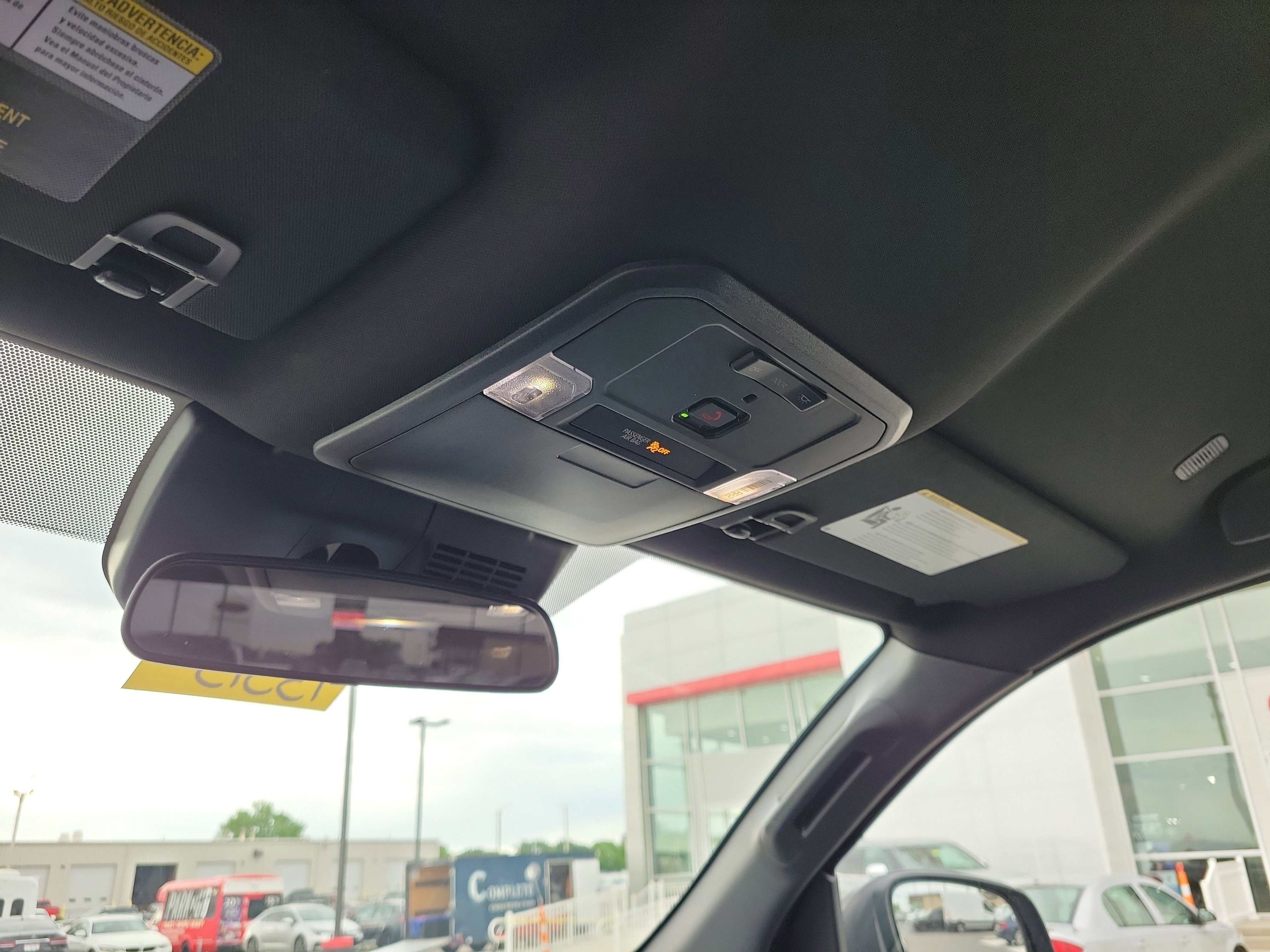 Used 2025 Toyota Tacoma SR AWD/4WD image 25