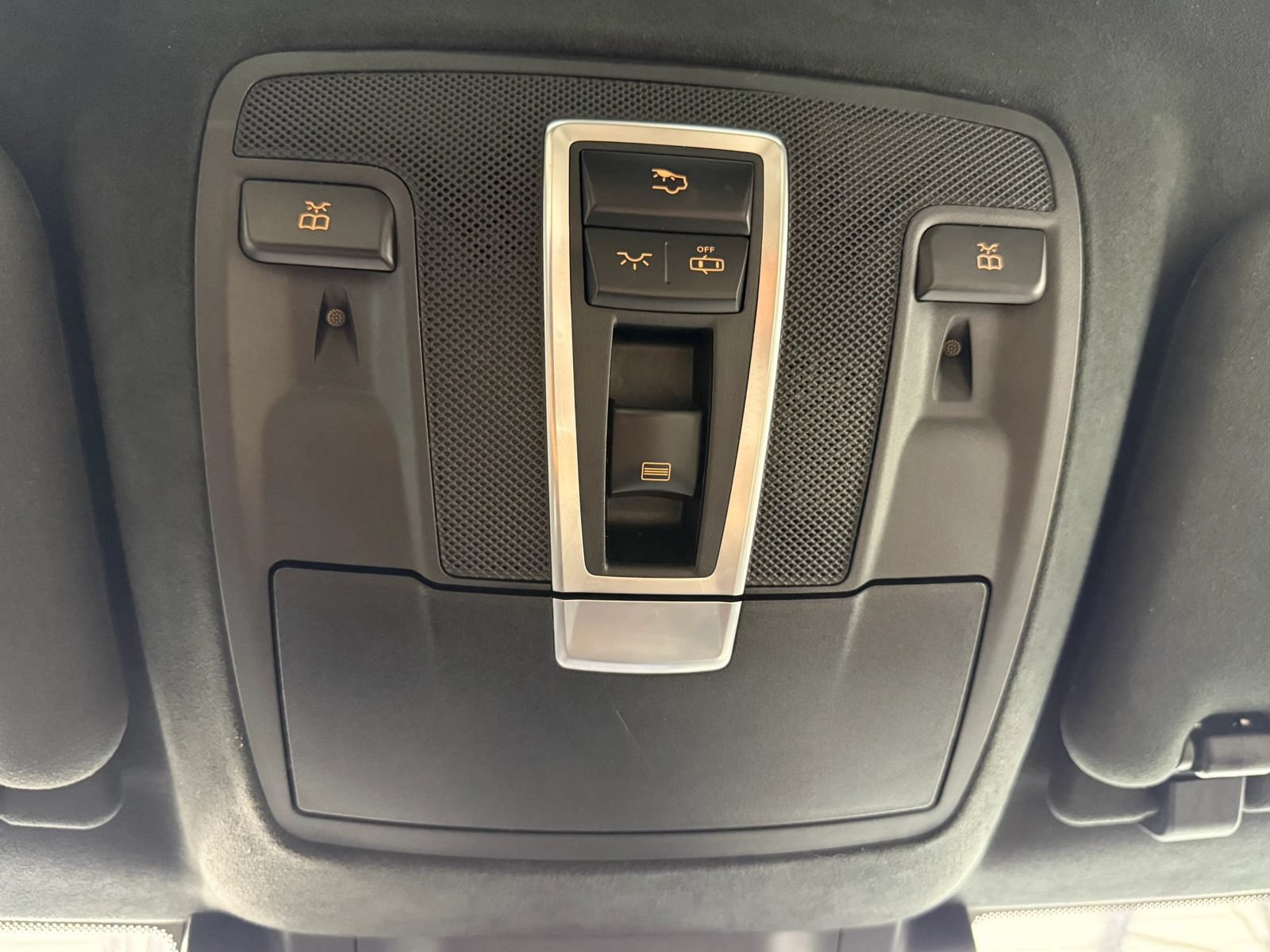 Used 2018 Mercedes-Benz GLS 450 4MATIC image 39