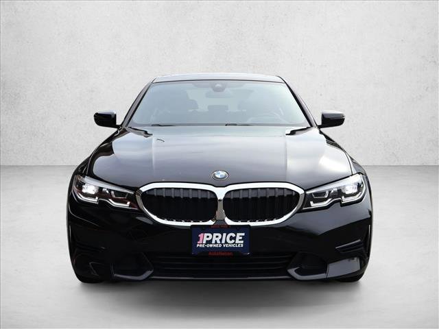 Used 2019 BMW 330i Sedan w/ Premium Package image 3