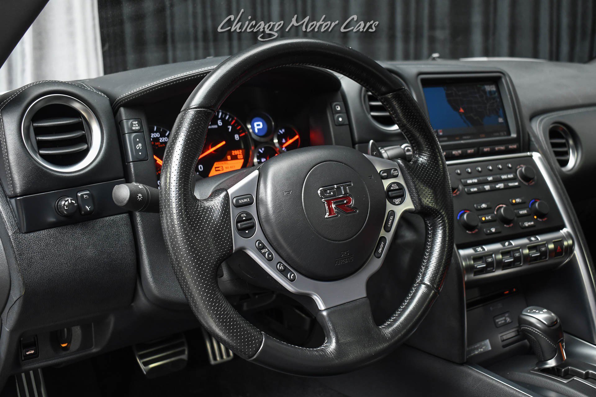 Used 2009 Nissan GT-R Premium AWD/4WD image 9
