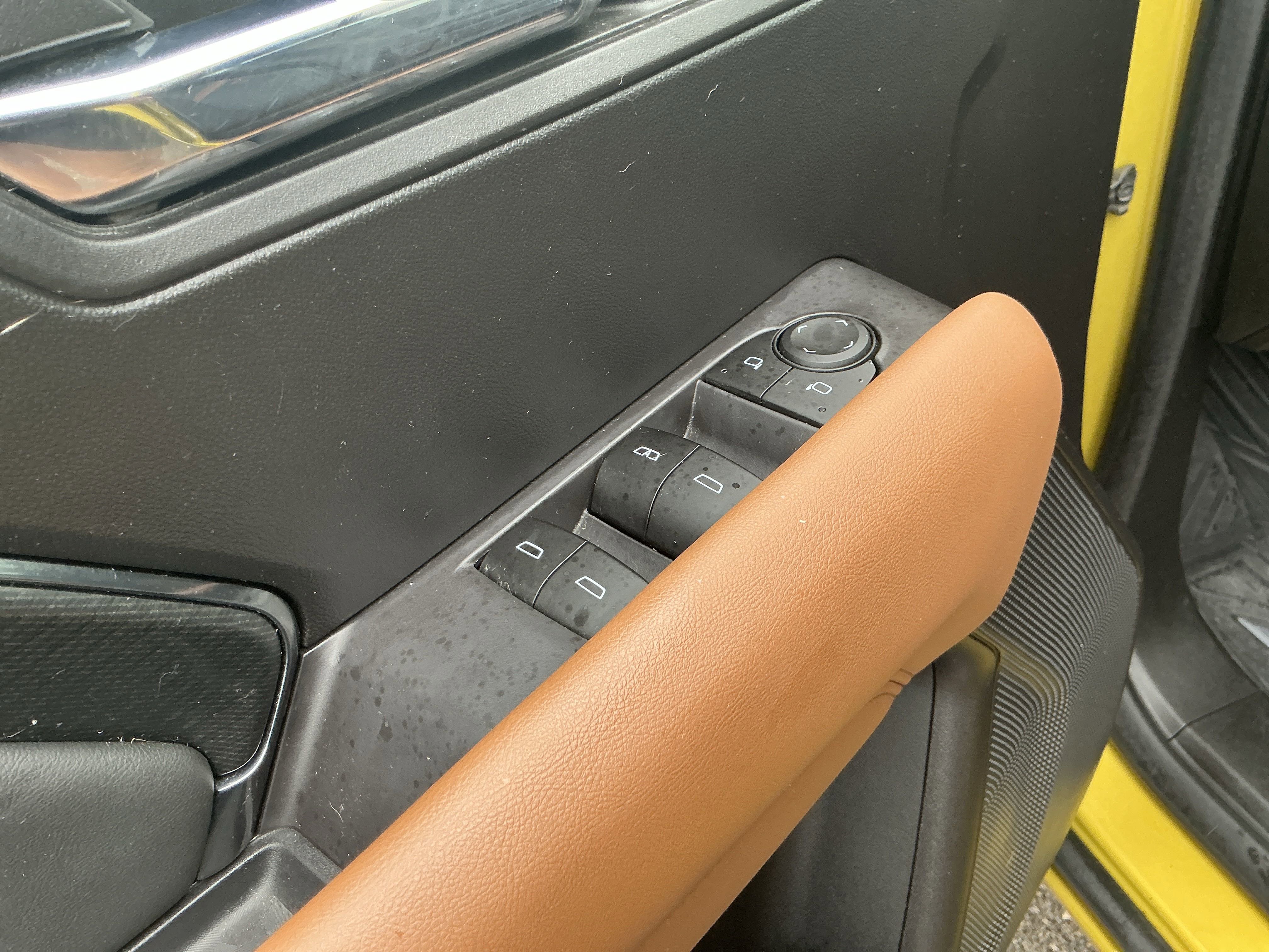 Used 2023 GMC Canyon AT4 w/ Technology Package image 17