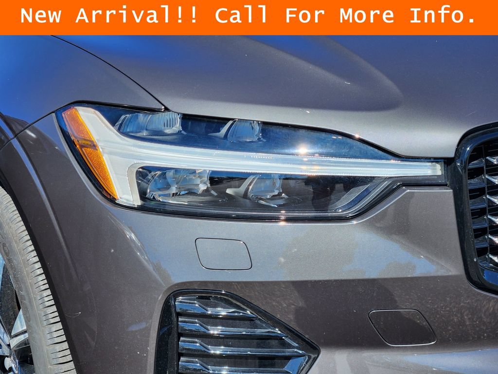 Used 2024 Volvo XC60 B5 Core w/ Protection Package Premier AWD/4WD image 8