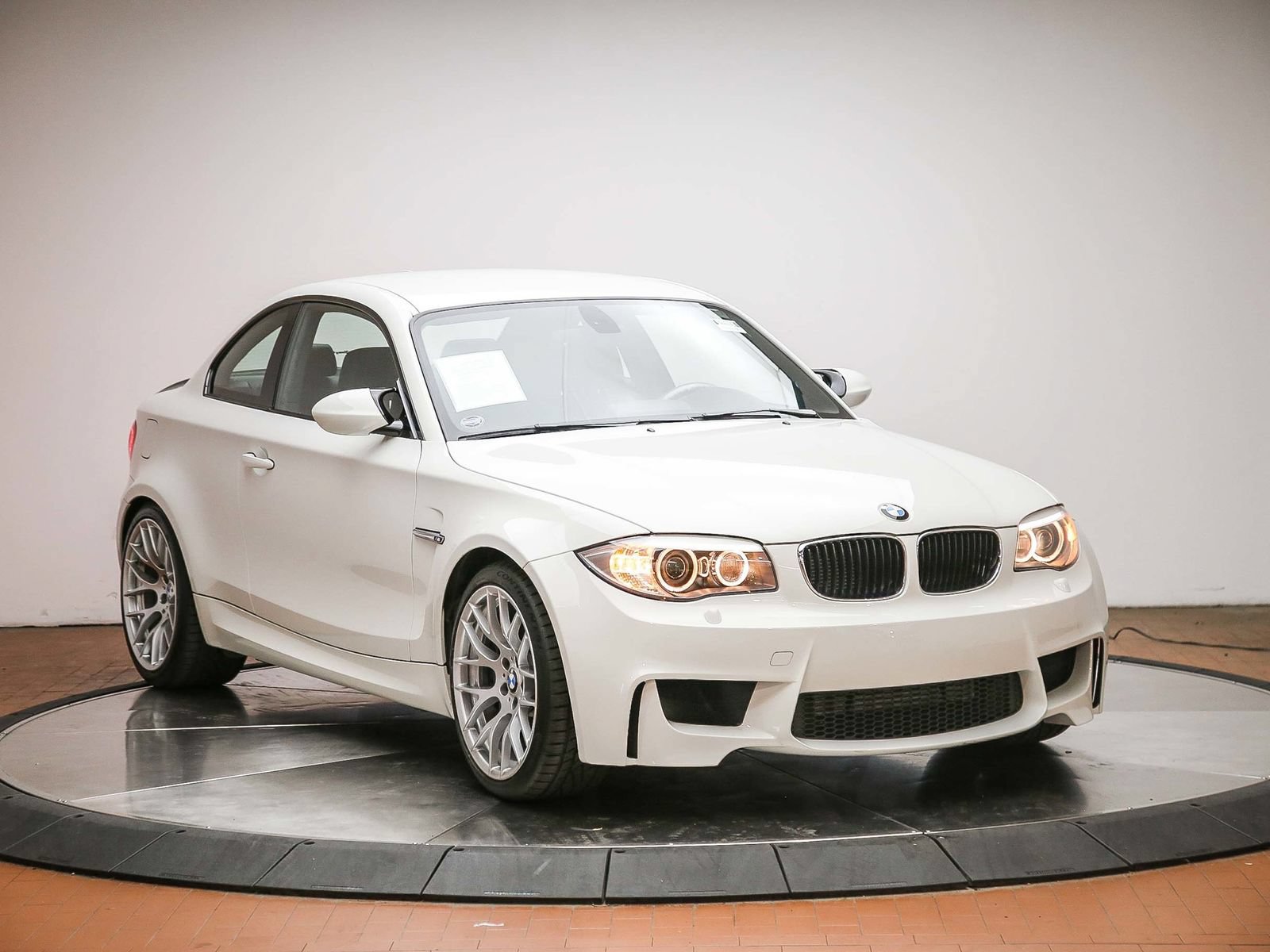 Used 2011 BMW 1 Series M RWD image 2