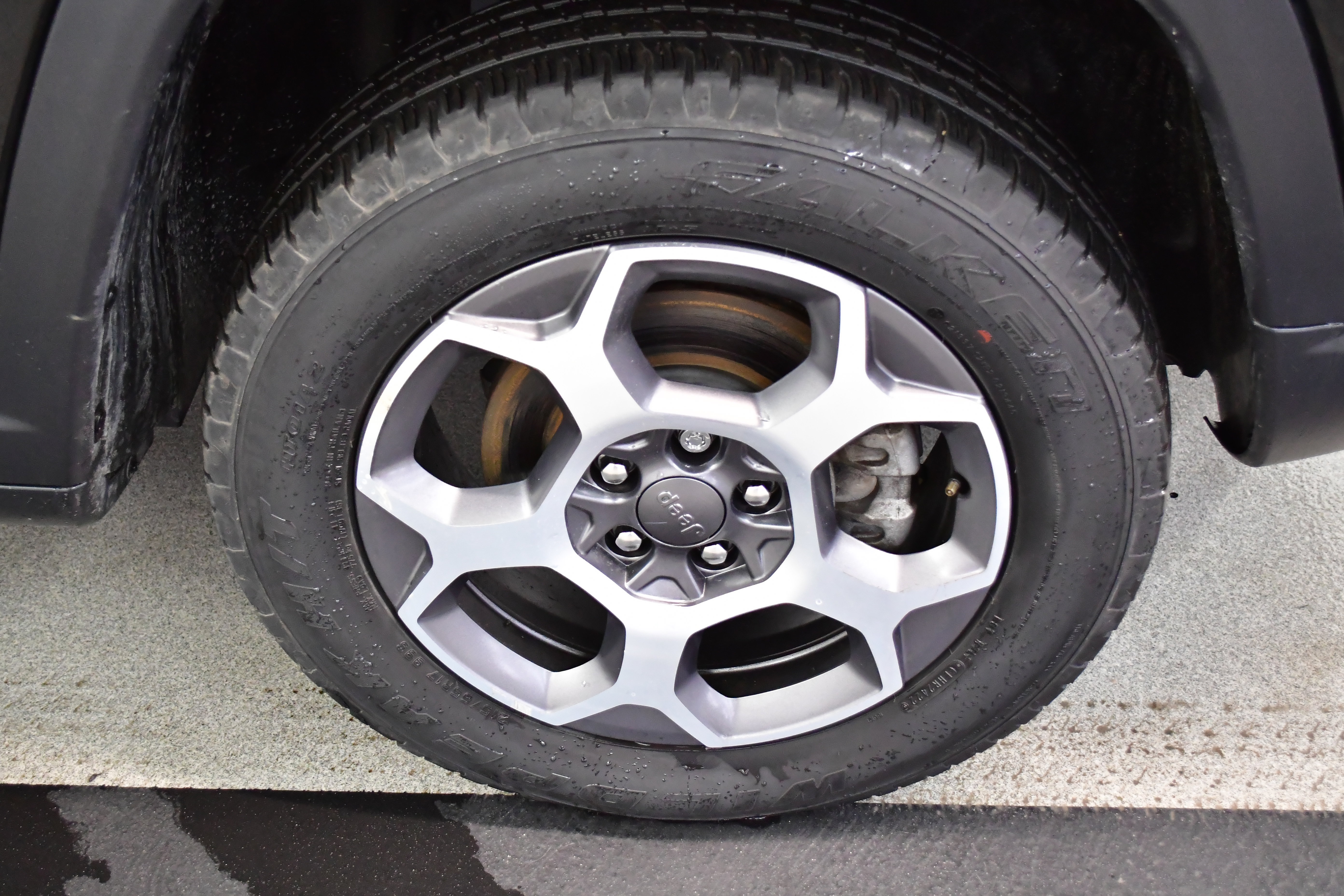 Used 2022 Jeep Compass Trailhawk w/ Trailhawk Convenience Group image 52