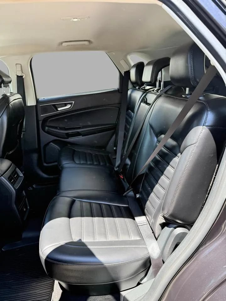 Used 2020 Ford Edge SEL AWD/4WD image 28