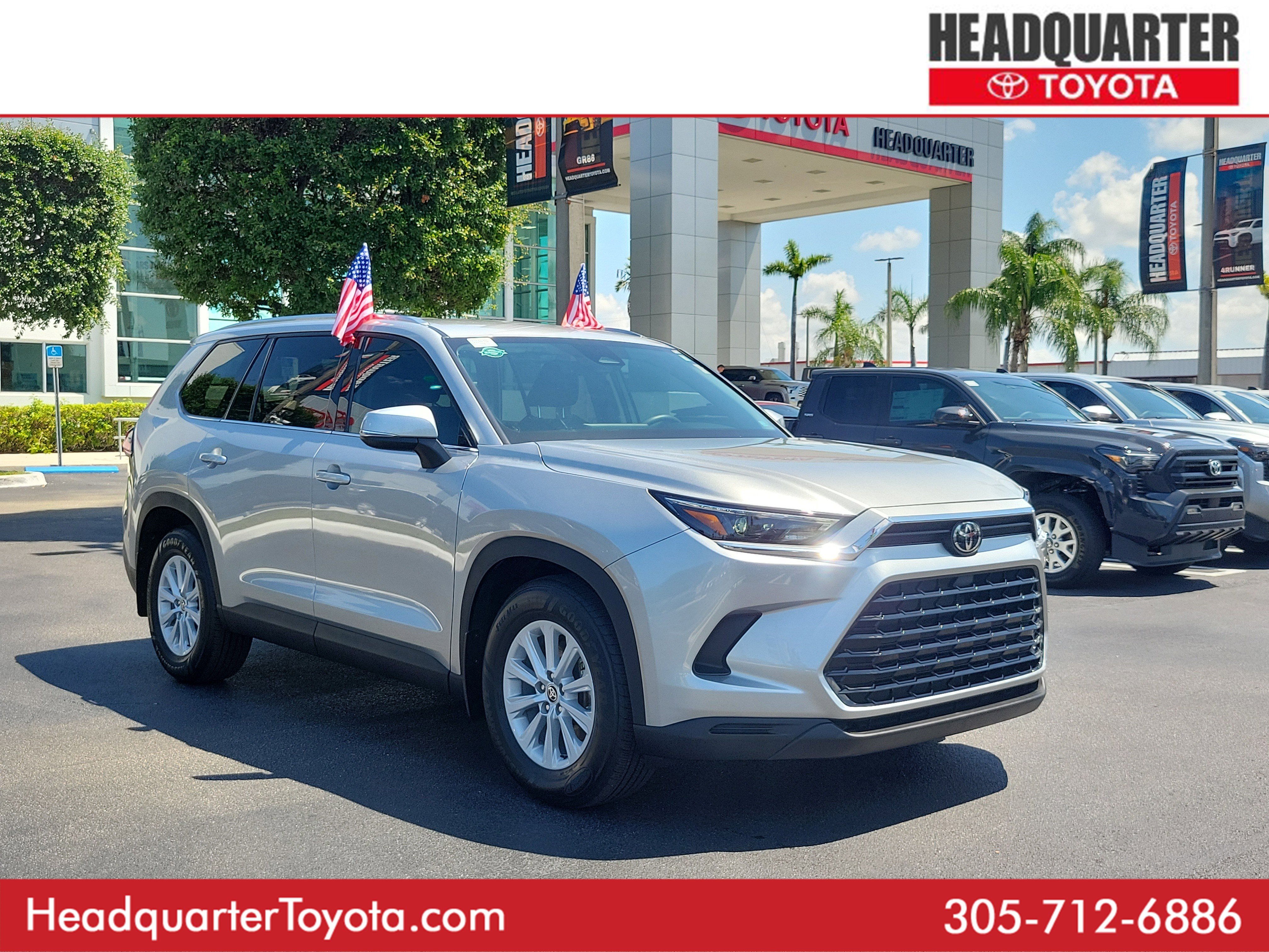 Used 2024 Toyota Grand Highlander XLE FWD image 1
