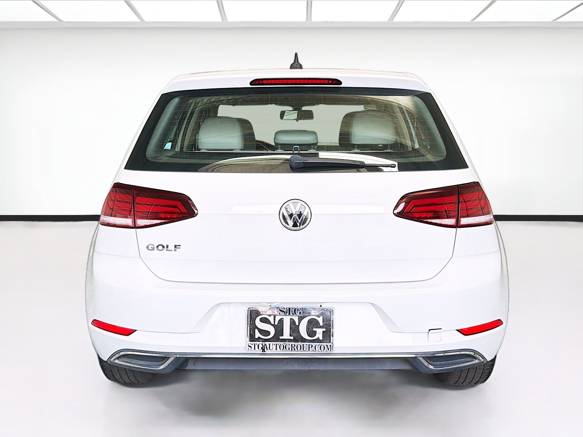 Used 2020 Volkswagen Golf 4-Door image 5