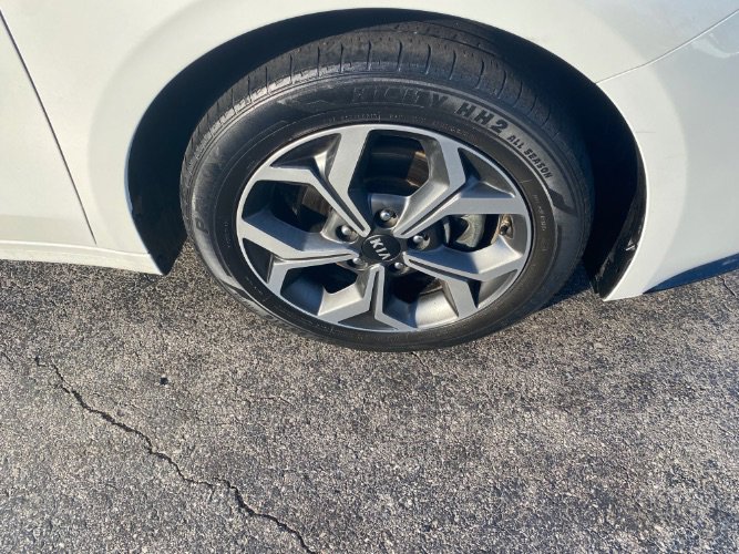 Used 2021 Kia Forte LXS image 22