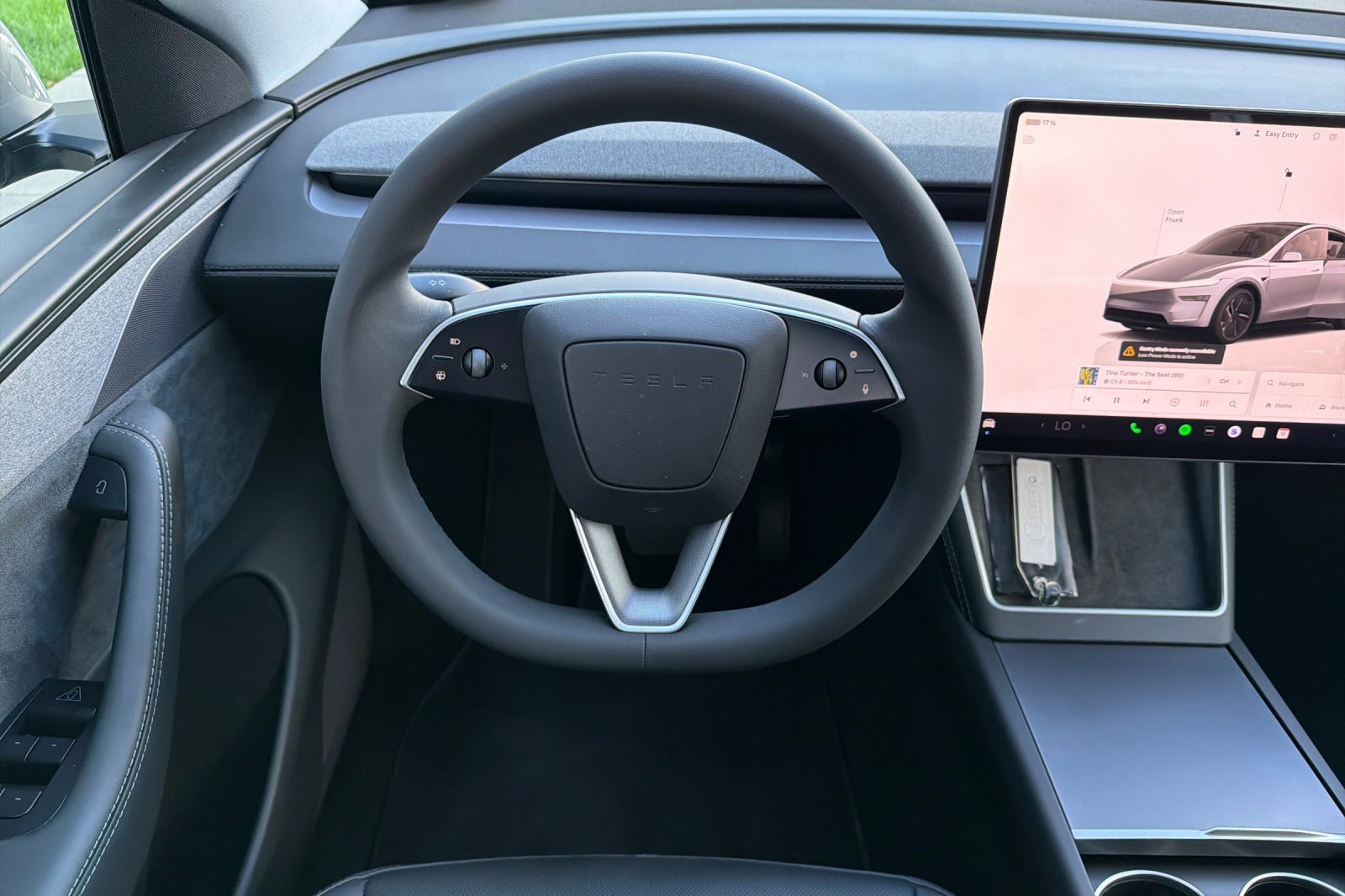 Used 2026 Tesla Model Y image 18