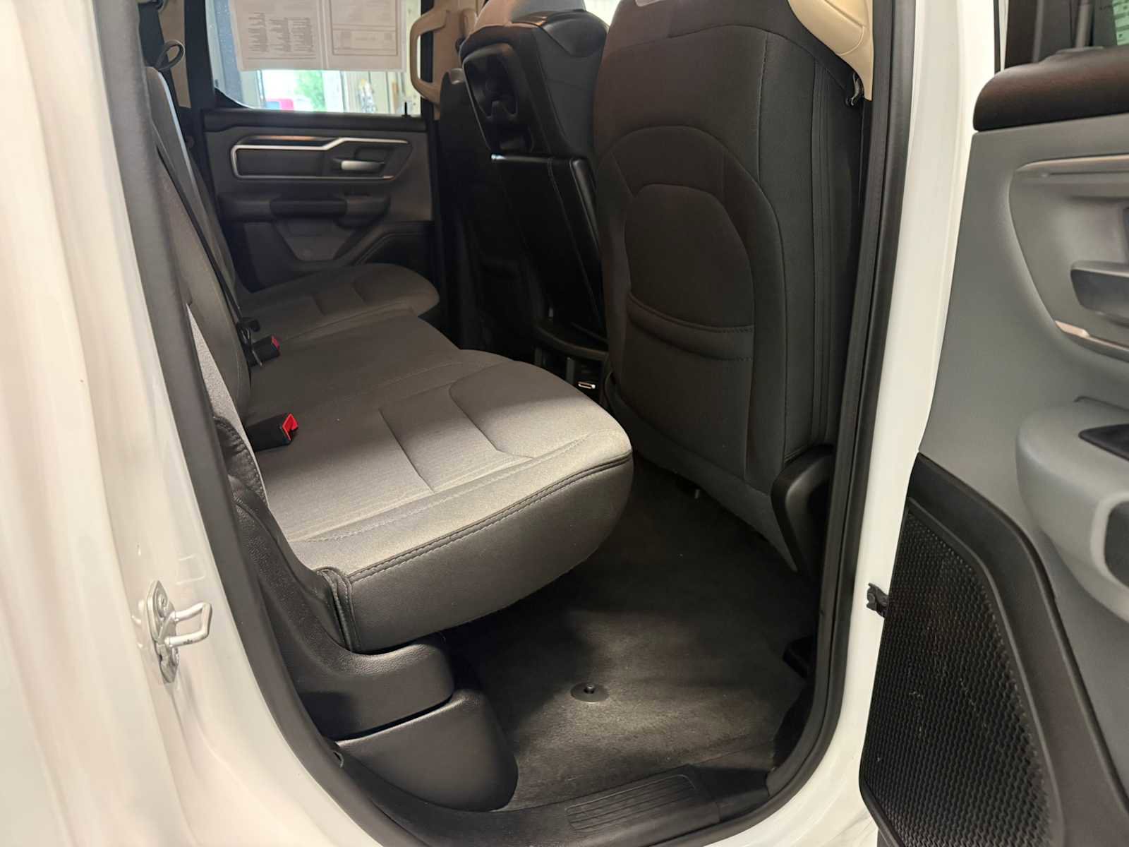 Used 2020 RAM 1500 Big Horn image 25