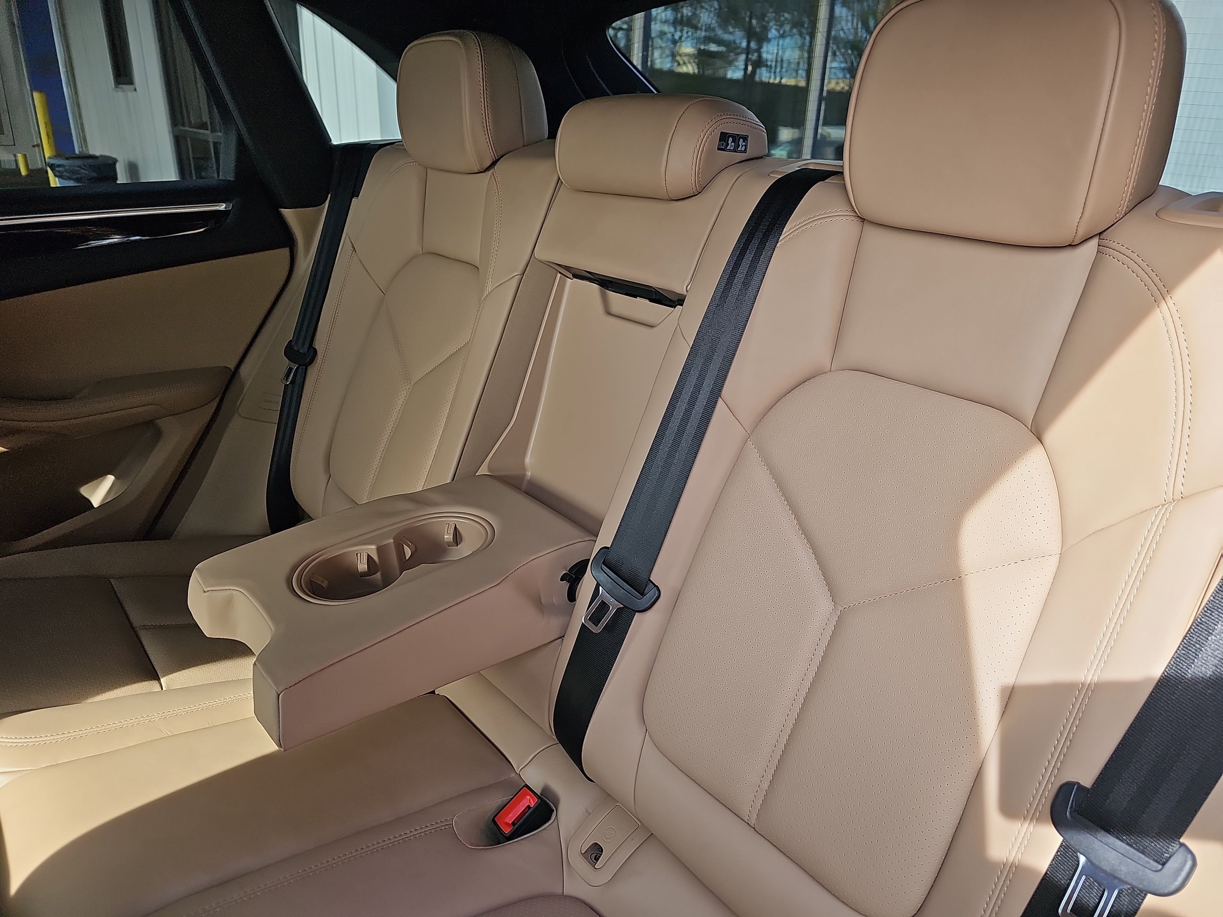 Used 2024 Porsche Macan image 15