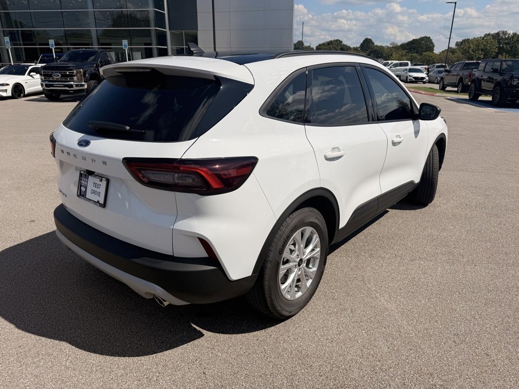 New 2026 Ford Escape Active image 7