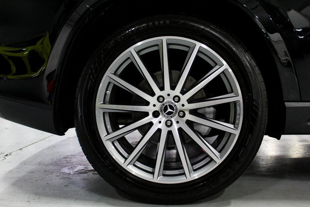 Used 2021 Mercedes-Benz GLS 580 4MATIC image 46