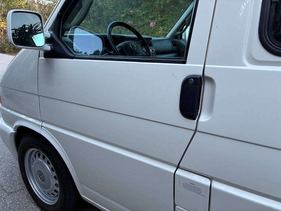 Used 2003 Volkswagen Eurovan Camper FWD image 35