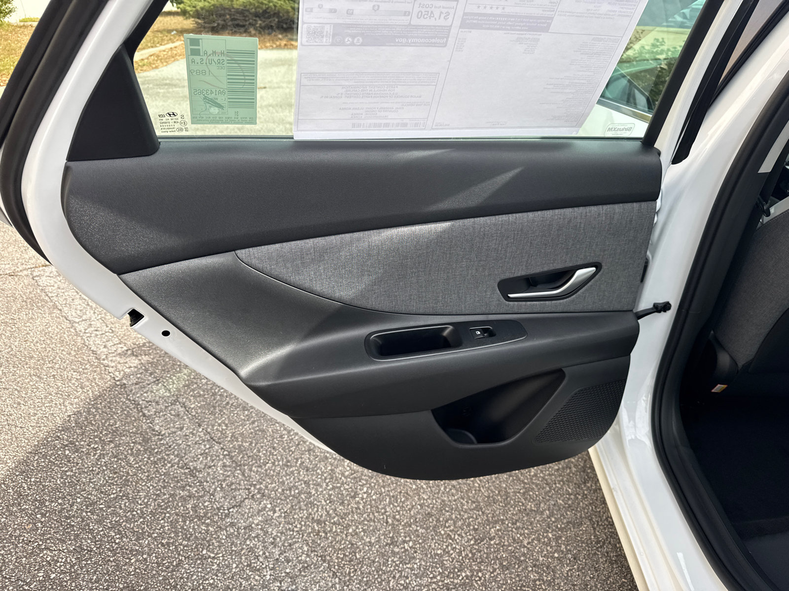 New 2026 Hyundai Elantra Limited FWD image 22