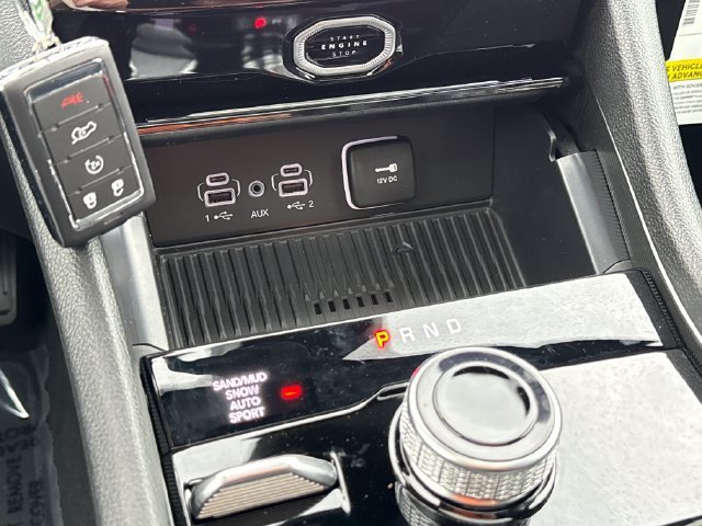 New 2026 Jeep Grand Cherokee Altitude AWD/4WD image 15